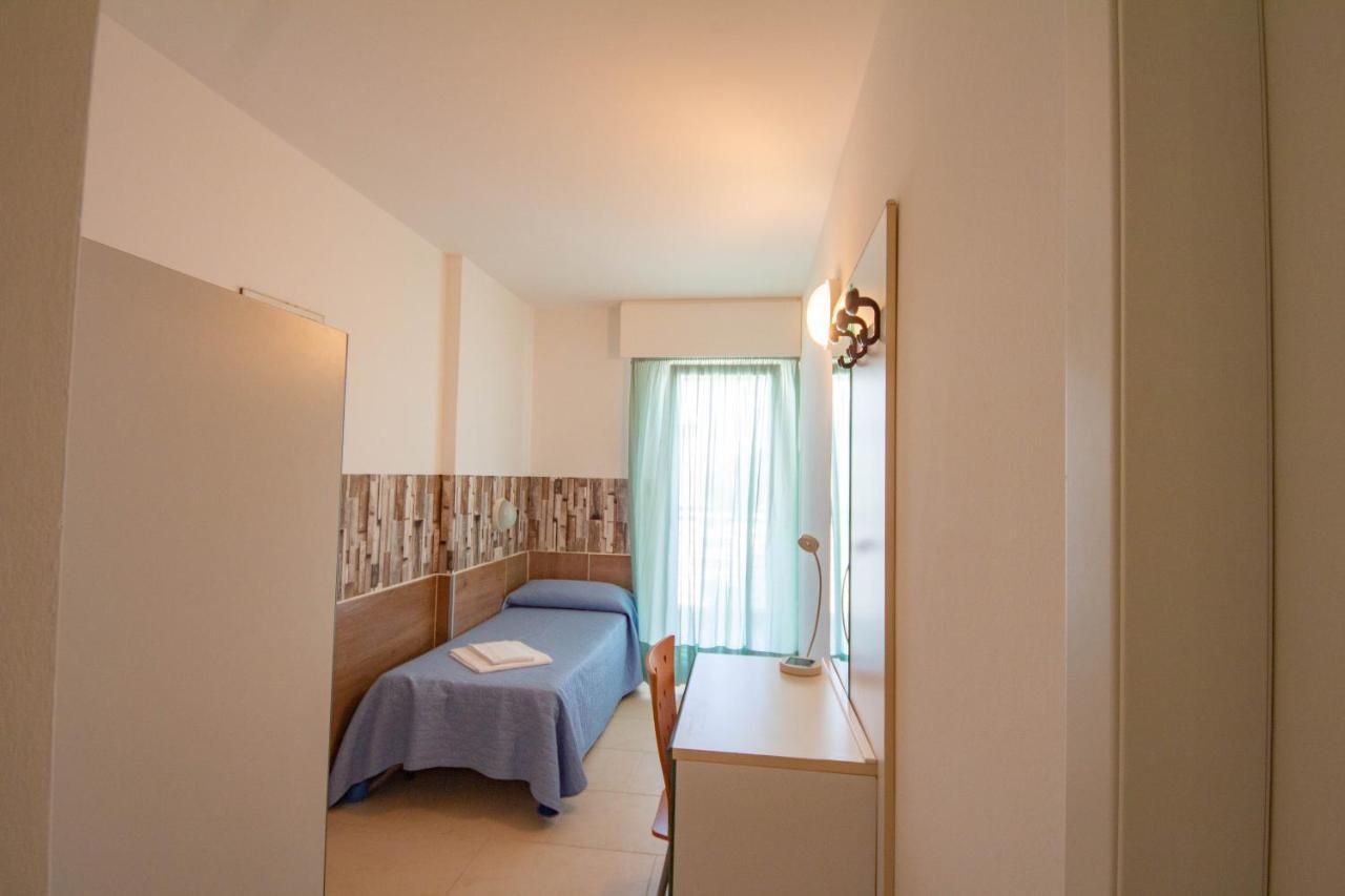 Hotel Ambra 리그나노 사비아도로 외부 사진