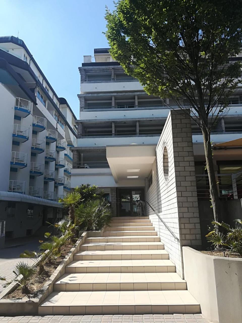 Hotel Ambra 리그나노 사비아도로 외부 사진